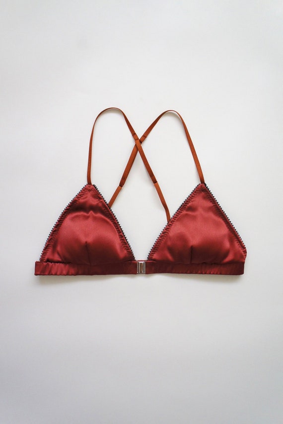 bralette with removable pads