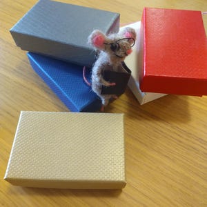Felt Mouse Bookmark – Handmade Wool Reading Accessory – Gift for Book Lovers image 7