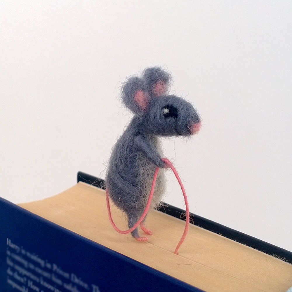 Felt Miniature Mouse Bookmark Gray Woolen Mouse Animal - Etsy Felt Miniature Mouse Bookmark Gray Woolen Mouse Animal - Etsy