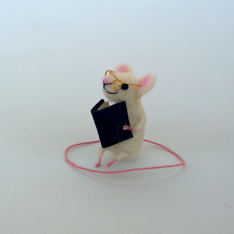 Mouse bookmark glasses book lover Reading white tiny mouse Animal gift Whimsical Waldorf soft figurine Back to school Miniature animal image 4