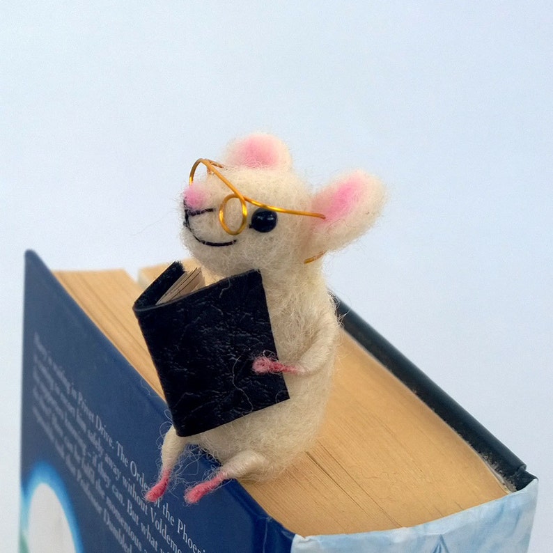Mouse bookmark miniature woolen mouse Animal eco friendly Waldorf Funny gift idea Comical idea Book lovers gift Sweet figurine bookmark image 2