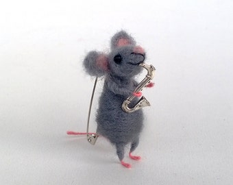 Needle felt mouse brooch with saxophone Unique animal Accessory Cute gift Miniature mouse Waldorf inspired jewelry Woolen Whimsical brooch