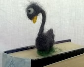 Felt Ugly Duckling bookmark, needle felted napkin ring, spring home decor, desk accessory, fairy tells character, kids gift, multifunctional