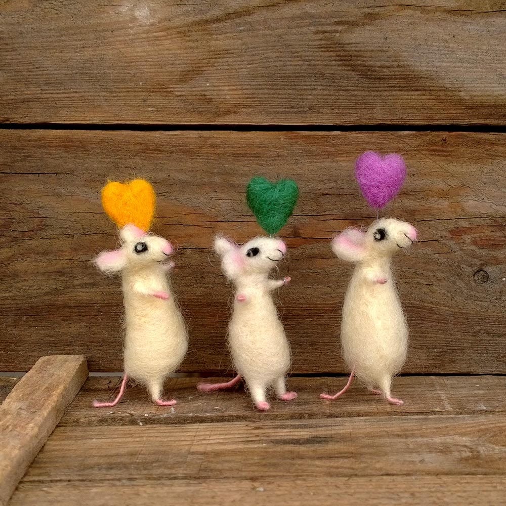 Filz Maus Miniatur Mäuse Herz Luftballon Nadel Filz Sammlerstück Puppenstube Puppenstube Puppe