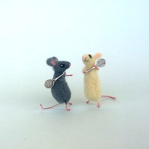 Felt Miniature Mice playing tennis Waldorf animals Dollhouse sport Mini animal Handmade Collectible mini woolen doll Cute happy soft gift