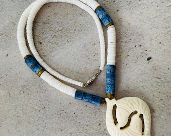 Vintage Bone Carved Pisces Pendant Necklace Graduated White Clam Shell Heishi, Blue Sponge Coral, Beach Boho Southwest Jewelry Gift 17.5”