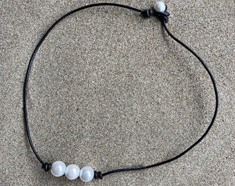 3 GLASS PEARL CHOKER on 16"  Black Leather Cord/Minimal Choker/Pearl Necklace/Beachy Boho Jewelry Gift