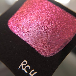 RC 4 Chameleon color shift glitter pigments watercolor paint half pan