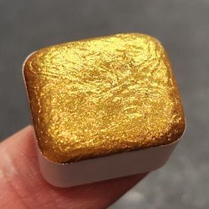 El Dorado shimmer watercolor paints Half pans