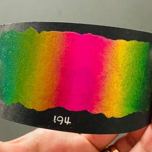 No.194 ハーフビビッドシリーズ ハンドメイドスーパークロームカラーシフト水彩絵具
