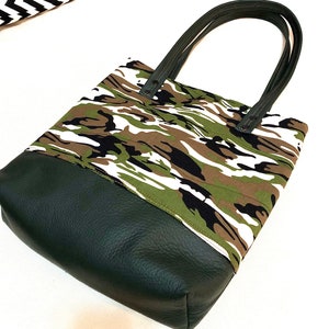 Camouflage Tote/Travel Bag/Handbag/Leather Tote