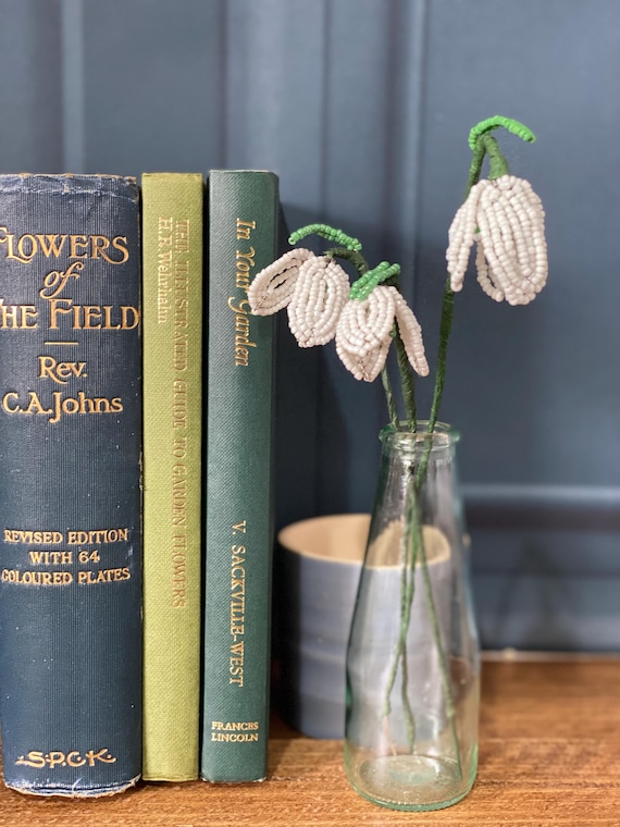 Snowdrop Beaded Flower Kit: Adult Craft Project