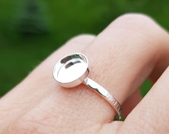 8mm round bezel 925 sterling silver ring base with 2mm adjustable hammered or shiny band, round cabochon diy ring findings