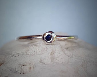 Blue sapphire solitare silver ring, Engagement ring,  Stackable ring, thin minimalist ring, dainty ring