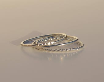 3er Set 925 Sterling Silber Stapelring, minimalistisch, eleganter Ring, gehämmert, gedreht, glänzender Silberring, dünn