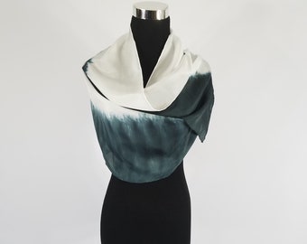 Weiche schwarze Ombre, von Hand gefärbt Seidenschal, Seide Schal 14 "x 72", Schattierungen von Schwarz Ombre abstrakt, abstrakte Schal in schwarz und weiß, China Seide Schal