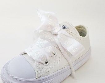 Pair of Satin laces, Wedding shoelaces, 5/8 inch satin laces, Satin ribbon shoelaces, iridescent rose laces , Dance team laces