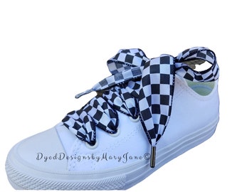 checkered shoe laces