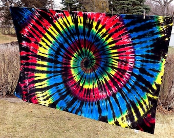 Rayon Sarong, 44"x72" tie dye sarong, bright colored beach wrap, Swirl tie dye sarong, wall hanging, lap blanket, bed throw, wall tapestry