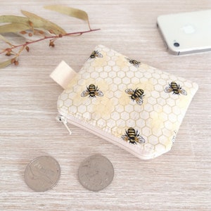 Cute bee coin purse, Credit card wallet. Coin pouch, Small zipper pouch, Honeycomb gift for nature lover woman