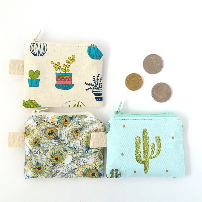 Earbud pouch Coin change pouch Tiny keychain wallet Potted cactus coin purse Mini bag for lanyard Teenage girl gifts Small zipper pouch