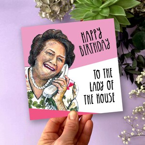 d'anniversaire de seau en jacinthe de Zazzle.be Liste d'envies Vous avez des idées ? Un cadeau pour les fans de Garder la belle apparence | Carte TV britannique drôle | voeux de sitcom vintage | Carte Dame de Chambre