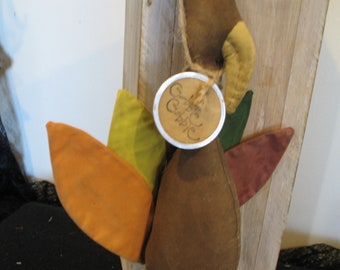 Primitive Turkey Ornie