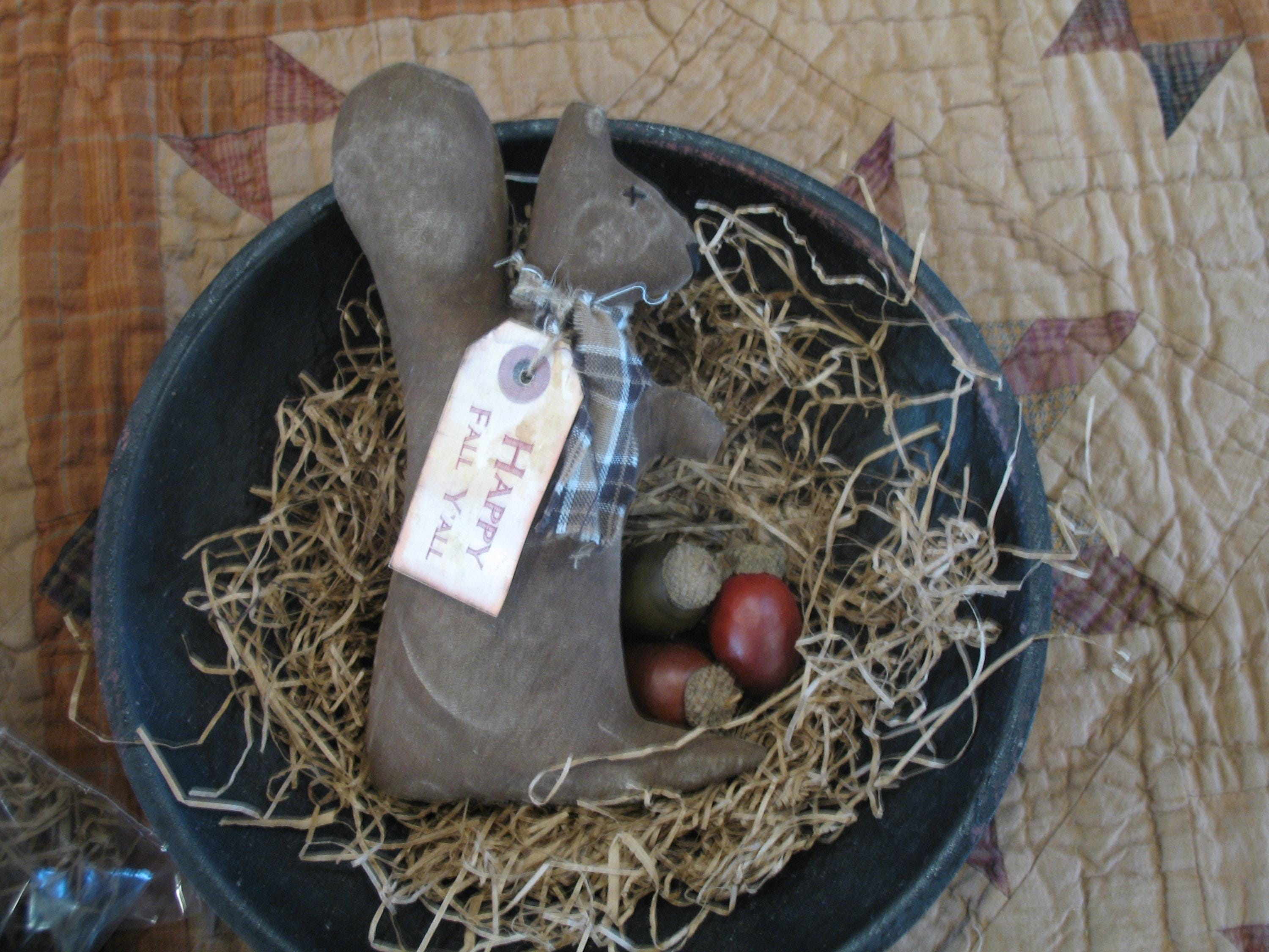 Primitive Fall Squirrel and Acorn Bowl Filler Set - Etsy