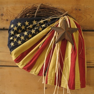 Patriotic American Flag on Grapevine Wreath w/ raffia and star