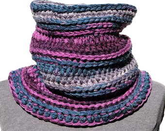 Colorful Knit Neck Warmer – Soft Wool Scarf, Chunky Cowl, Cozy Gift for Her