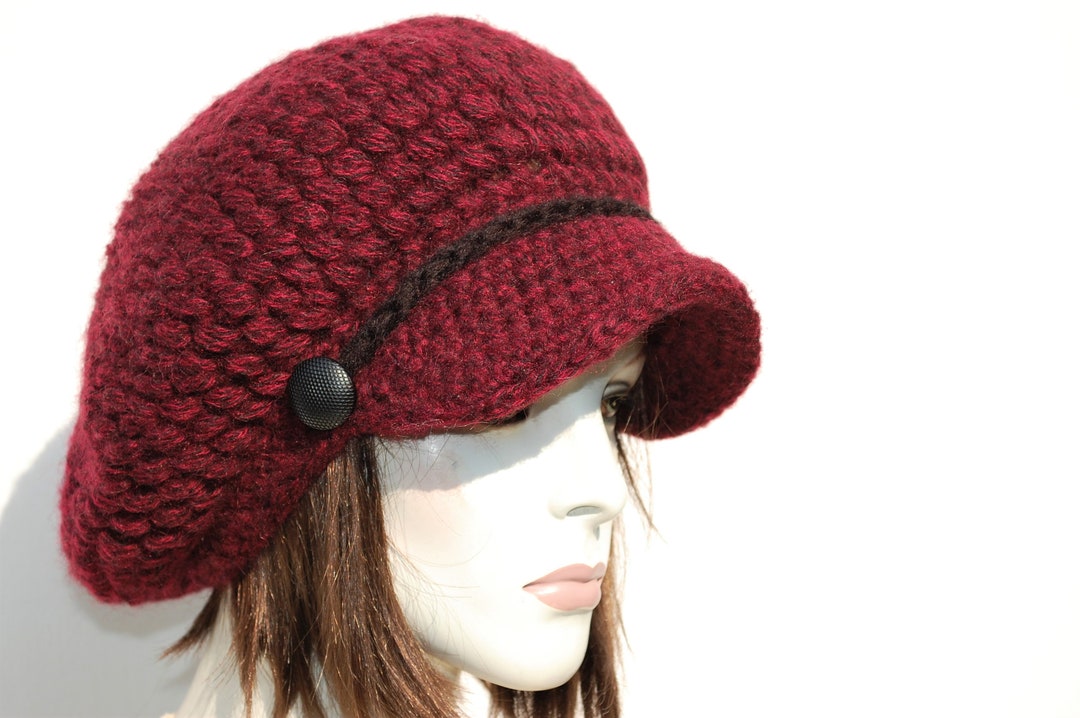 Handmade Chunky Angora Blend Newsboy Cap: Cozy Winter Knit  display picture 2