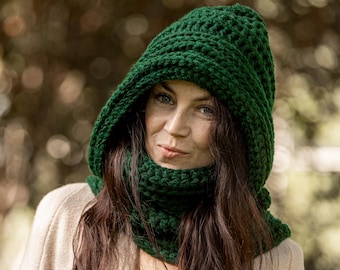 Handmade Wool Crochet Hooded Cowl Scarf for Women – Cozy Green Winter Neck Warmer
