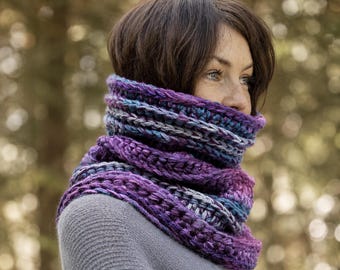 Handmade Crochet Blue Cowl – Chunky Winter Neck Warmer