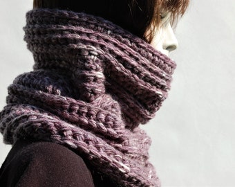 Winter scarf women-Scarf chunky wool-Tube scarf-Cowl neck scarf-Snood scarf-Infinity scarf