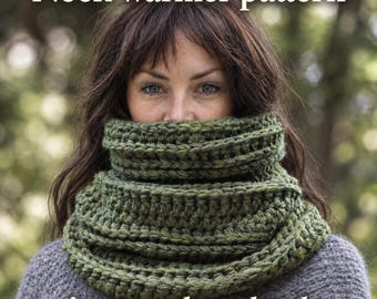 Crochet Neck Warmer Pattern, Chunky Cowl PDF with Stitch Chart