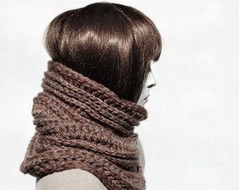 Cowl scarf warm-Tube scarf-Wool neck warmer-Snood scarf-Cable knitted scarf-Neck gaiter