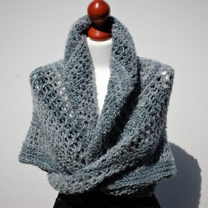 Knitted shawls, Shawl with tassels, Hand knitted shawl, Knit triangle shawl, Outlander scarf