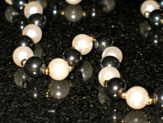 Vintage Polished Gem Hematite and Pearl Necklace … - image 2