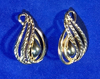 Marino Large Gold Tone Clip On Earring