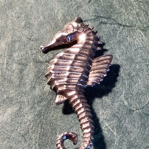 Lang Sterling Seahorse Brooch zdjęcie 2