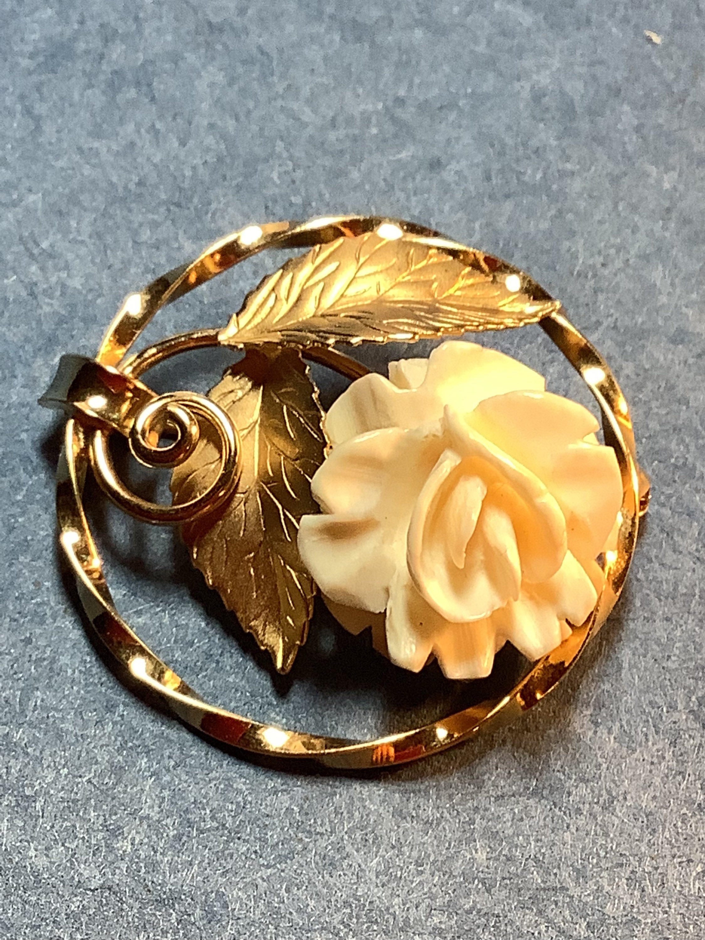 18k GOLD Overly ブローチUSAヴィンテージ 18k GOLD Overly ブローチUSAヴィンテージ アンティーク 18K