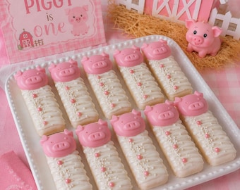 12 Pig Vanilla Wafers, This Little Piggy Is One Cookies, Pink Farm Birthday Party Favors, First Birthday Treats, Baby Shower Cookies
