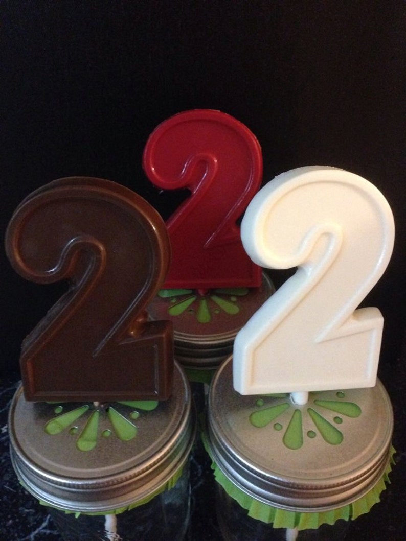 12 chocolats numéro deux 2 sucettes cadeaux d'anniversaire en second lieu Bonbons de table buffet de bonbons en second image 4