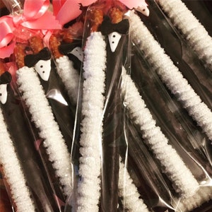 12 Bride Groom Pretzels Pearl Chocolate Covered Pretzel Sweets Table Wedding Birthday Bridal Shower Treats Party Favors
