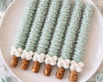 Pink Chocolate Pretzel Rods, Baby Shower Favors, Bridal Shower Treats, Valentine Pretzel Favors, Dessert Table Treats Bow Coquette White