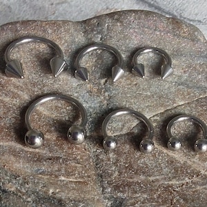 SECONDS 16g Horse Shoe Barbell, Septum Ring, 16g septum, 6mm septum, septum, 8mm septum, 10mm septum, daith piercing, spiked septum
