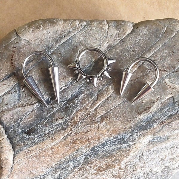 3 piece set 16g piercing jewellery, hinged clicker, long spiked septum, septum ring, spiked septum ring, horseshoe barbell, clicker hoop