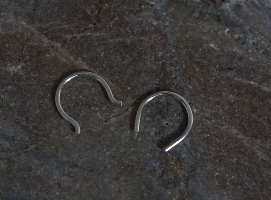 Septum Piercing Retainers Septum Ring 18 Gauge Septum 20 Gauge septum-piercing-retainers-septum-ring-18-gauge-septum-20-gauge