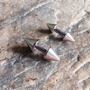 16g 4mm barbell, tiny barbell, spiked barbell, straight barbell, body jewellery, silver barbell, body piercing jewellery,16g