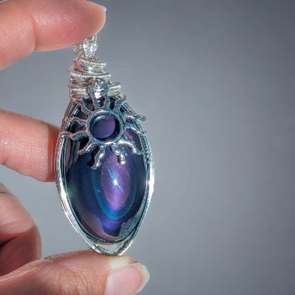 Pendentif Obsidienne oeil céleste violette argent soleil